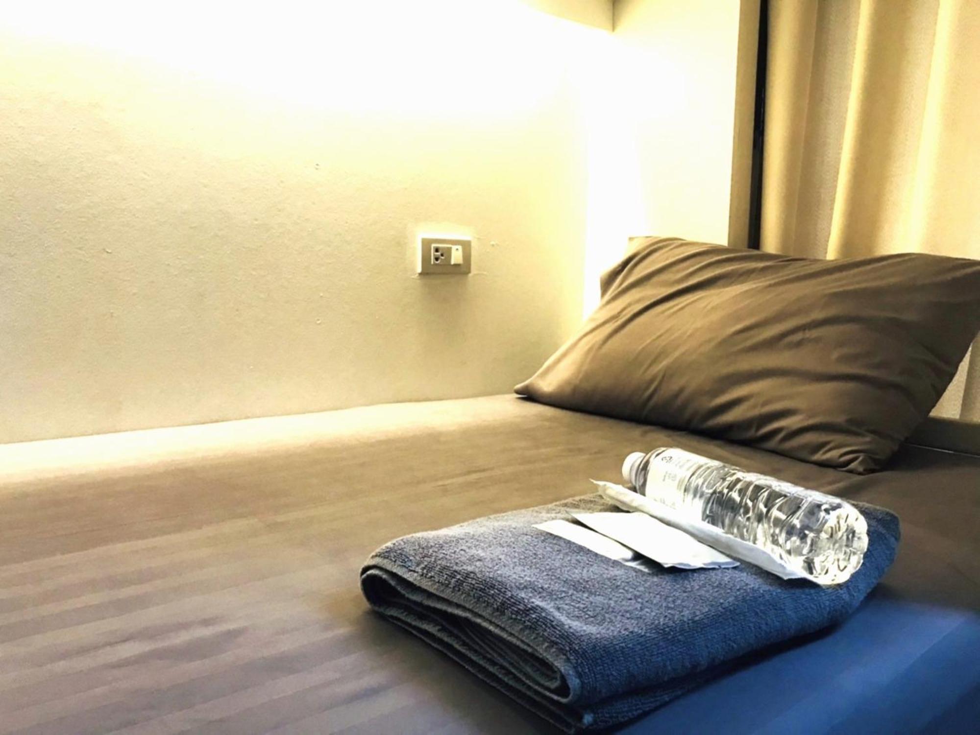 Shade House - Phuket Downtown Hostel Δωμάτιο φωτογραφία